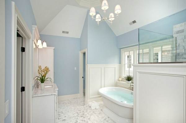 badezimmer design kronleuchter badewanne badmöbel