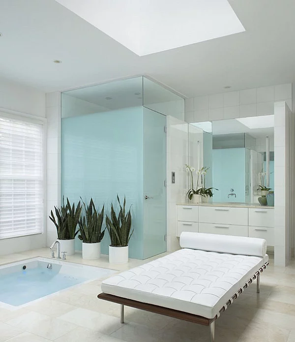 marmor holz glas einrichtungsideen spa entspannung badewanne massagenbett jacuzzi