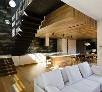 Moderne Inneneinrichtung aus Holz in einem Open House in Australien