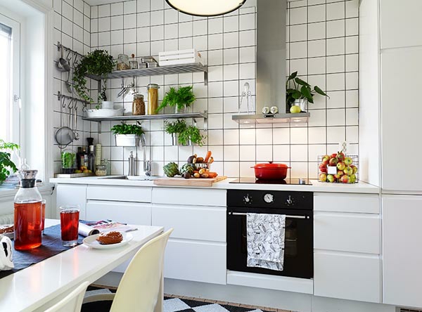 küchenlösungen für kleine küchen weiße küche bodenbelag