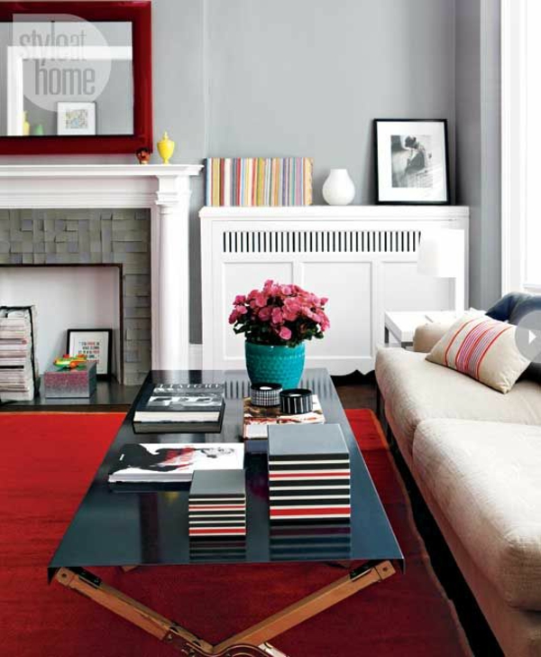 wandfarbe grautöne wohnzimmer design roter teppich kamin 