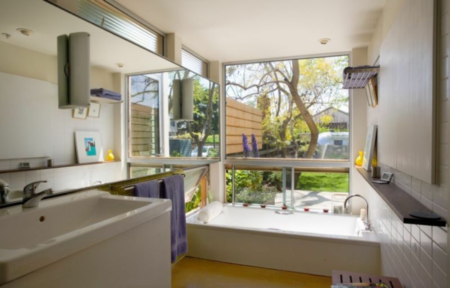 Badewanne mit Whirlpool - Spa Opulenz im eigenen Zuhause