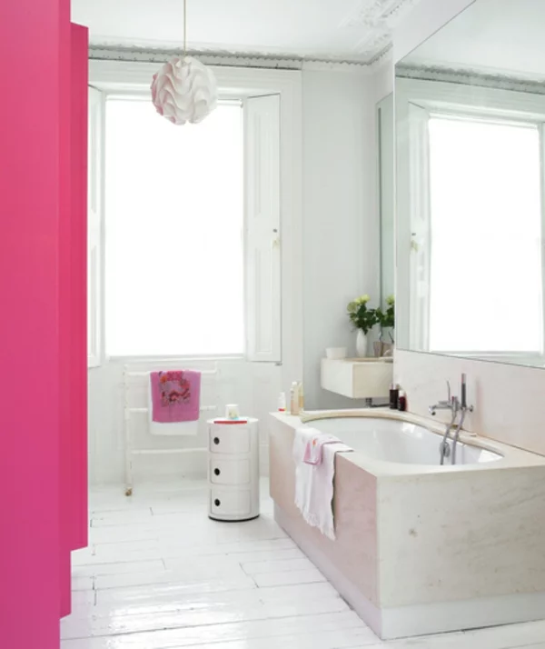 badezimmer rosa textilien hängelampe designer weiß