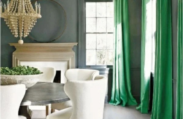  Gardinen in Grün mit weißen Möbeln 