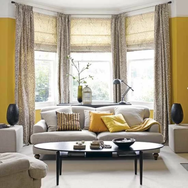 gelbe farbgestaltung Gardinenideen vorhänge fenster wohnzimmer