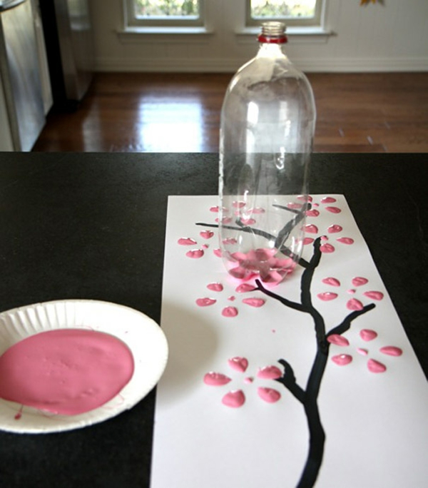 Plastikflaschen gemälde Recycling rosa blüten baum