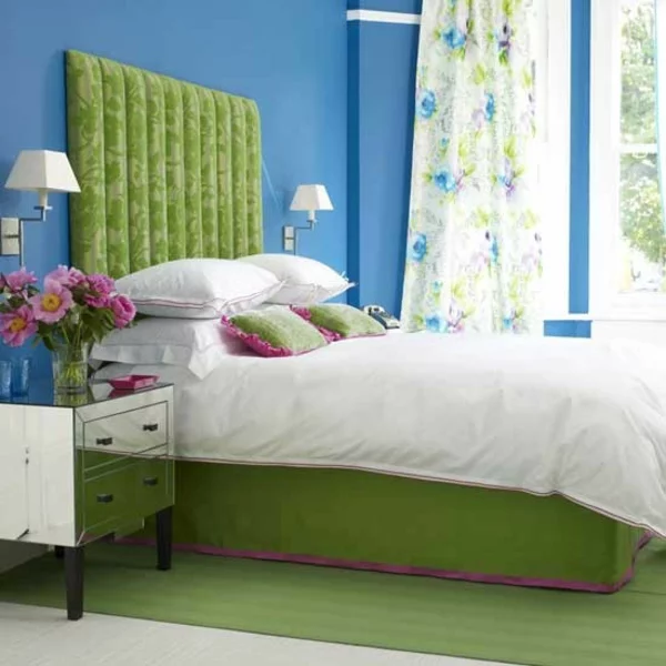 Schlafzimmer komplett gestalten grün kopfteil