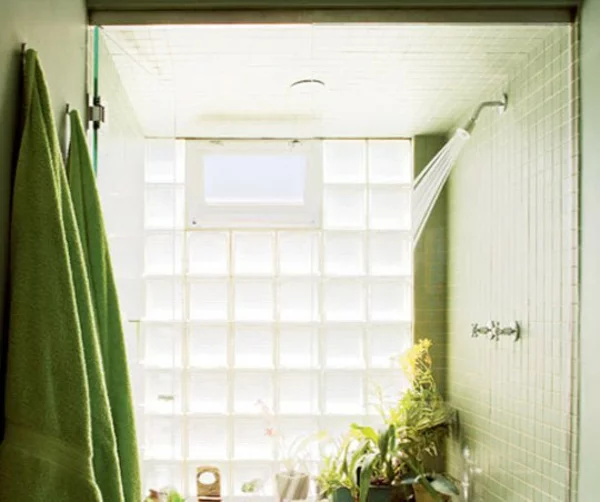 Sichtschutz für Badfenster frisch grün lösung
