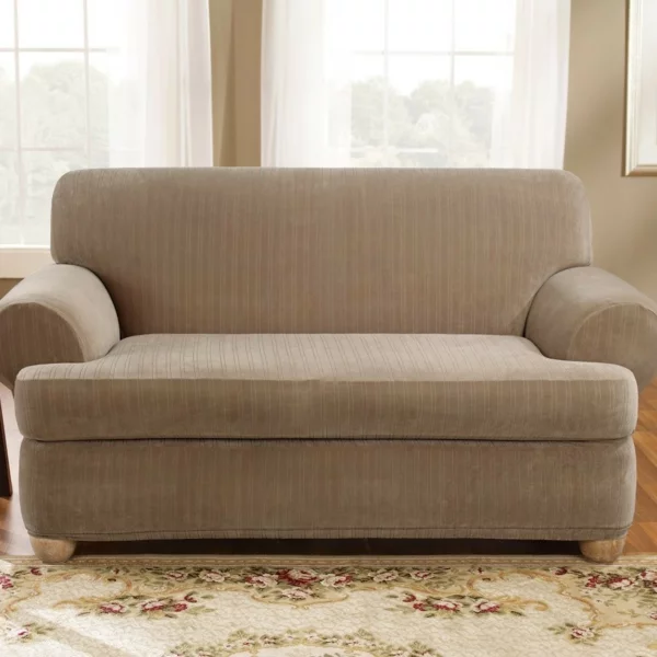 Stretchbezug Sofa beige glatt rückenlehne fenster gardinen 