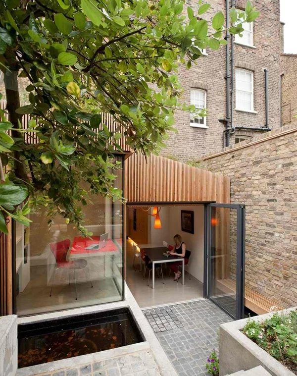 architektenhaus jewelbox london moderne architektur innenhof gestalten