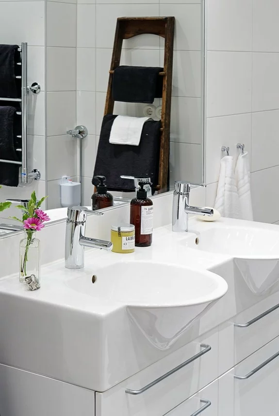 bedezimmer möbel handtuchleiter aus holz badezimmer einrichtungsideen