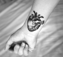 Herz Tattoo Ideen – 40 Inspiration-Vorlagen für Frauen und Männer