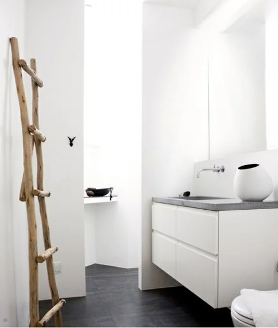 handtuchleiter holz bedezimmer möbel nachhaltiges design minimalistisch