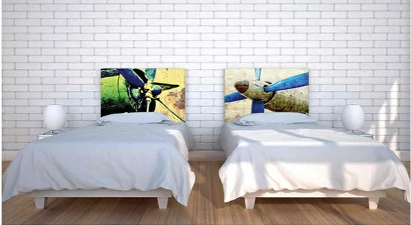 schlafzimmer einrichtungsideen bettkopfteil ziegelwand flugzeuge inspiration