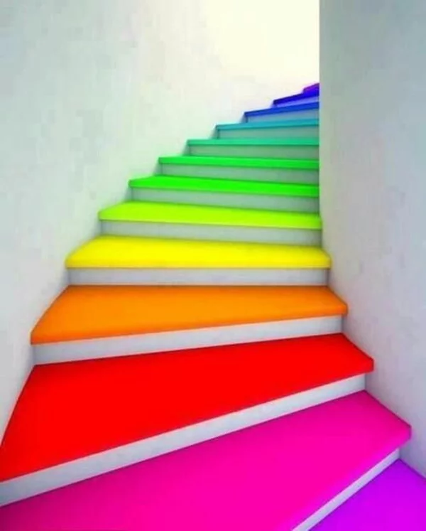 dekoration treppe neon farben