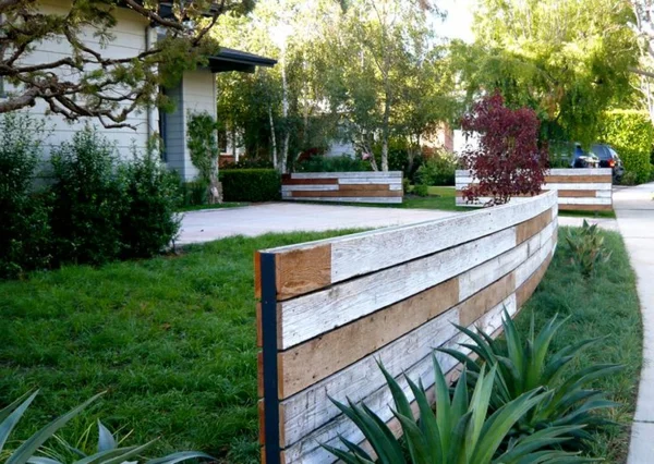 Gartenzaun selber bauen aus Europaletten Ideen für Gartengestaltung für jedermann 