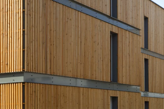 Green Cascade modernes wohnen grüne architektur atmend gebäudefassade holzbalken