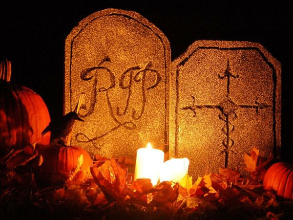 Halloween grabplatten Dekoration feuer licht