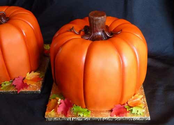 Halloween Party Ideen kürbisse torten kuchen design