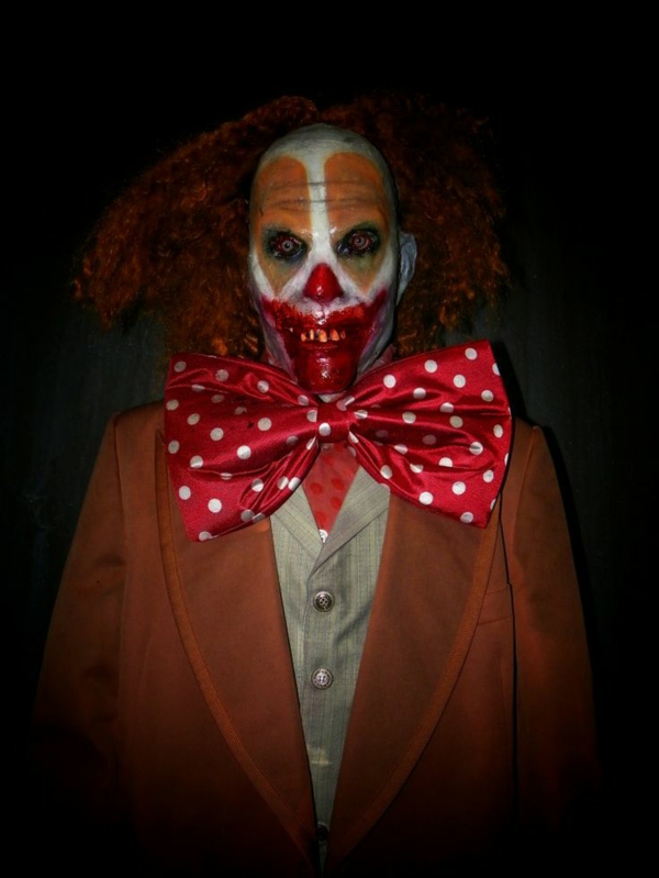 halloween kostüme motive clown horror 