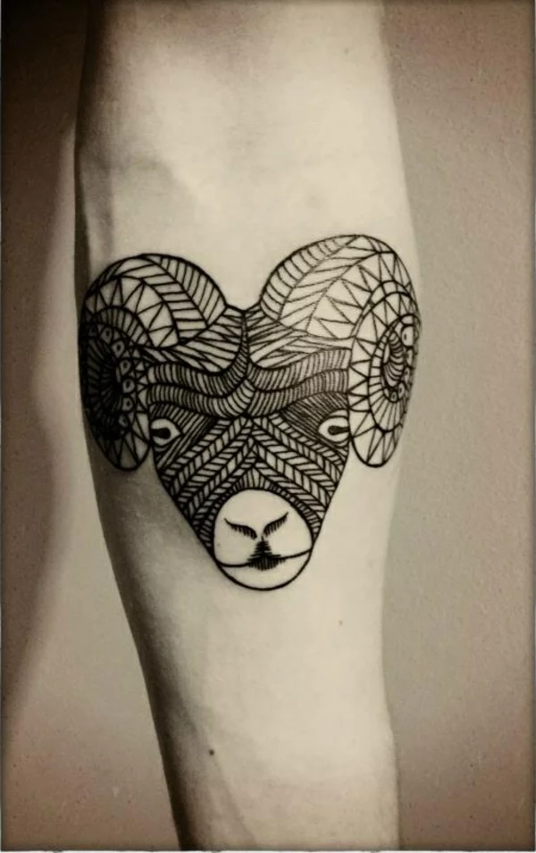 tattoos tattoo unterarm stier motiv