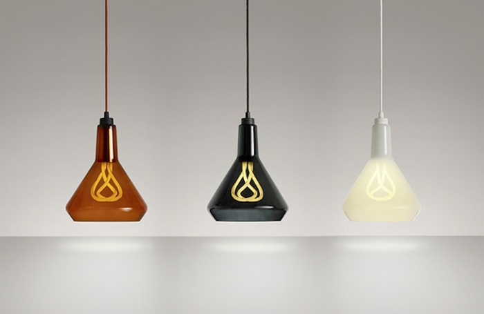 designer leuchten hulger glühbirnen modern pendelleuchten aus glas farbig