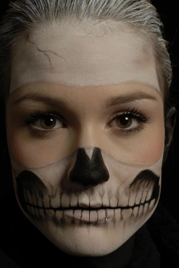 halloween schminken zombie schminktips ideen