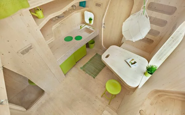 kleines holzhaus studentenwohnung tengbom architekts wohnbereich