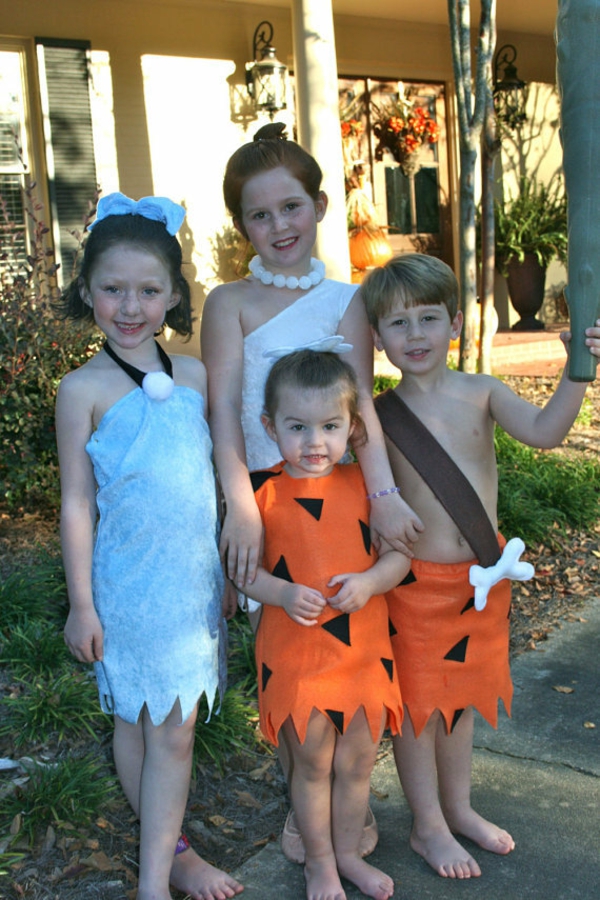 halloween kostüme kinder familie feuerstein