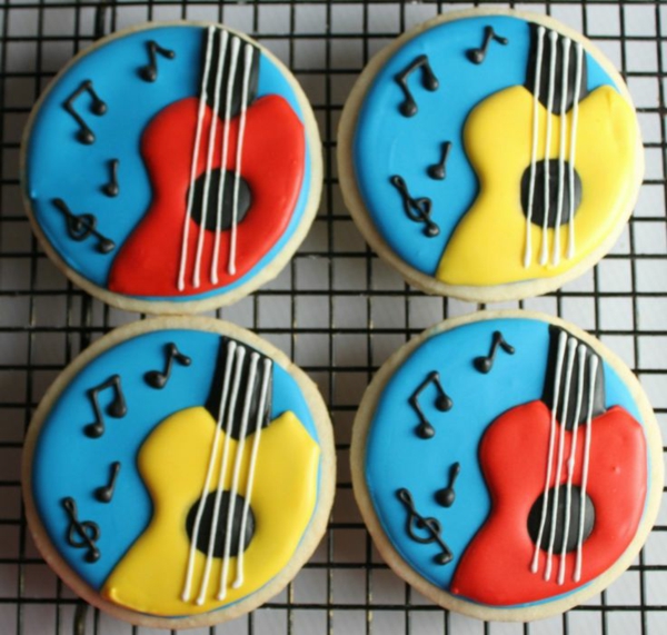 tolle-torten-hochzeit-geburtstag-musik-lecker-muffins