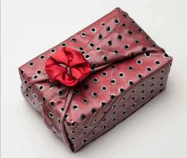 Geschenke originell verpacken elegant formell