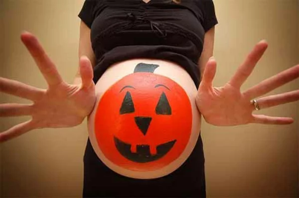 Horror Halloween Bilder bauch schwanger Horror 