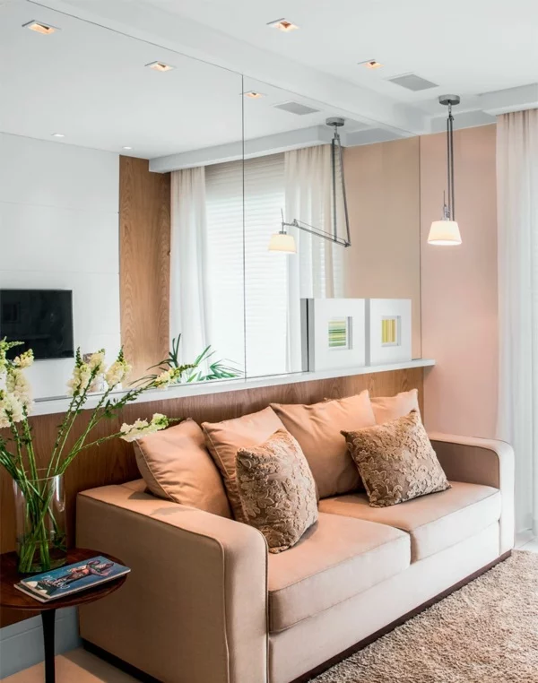 Wohnzimmergestaltung Ideen modern sofa orange braun
