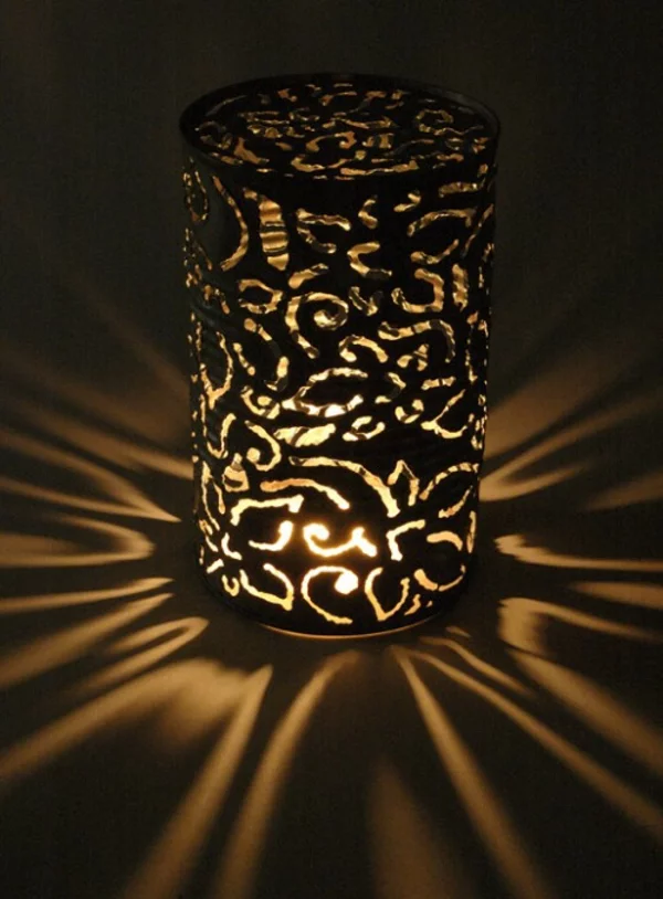  laternen tischlampen DIY Leuchten aus Dosen nachts