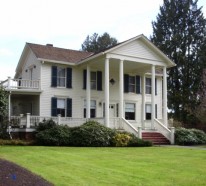 Hausfassaden Farben - welche Farbe wird Ihrem Haus Glanz verleihen?