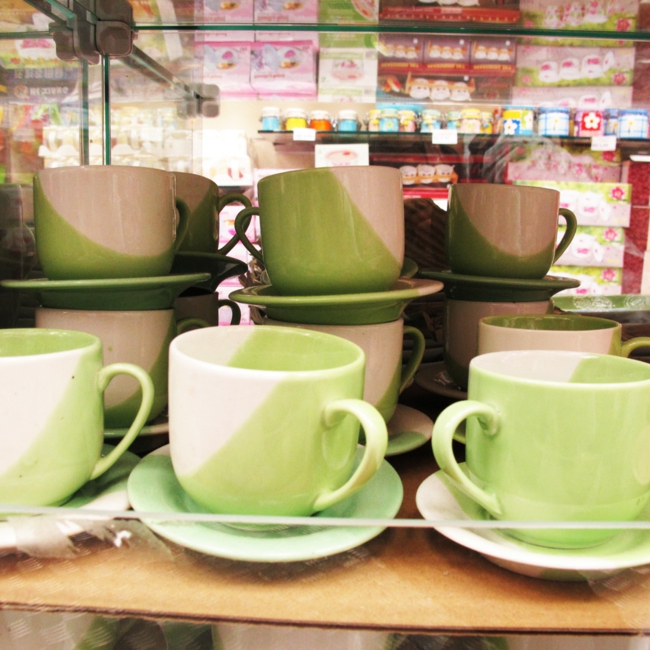 kaffeeservice tassen hellgrün teetassen wohnaccessoires tafelservice günstig