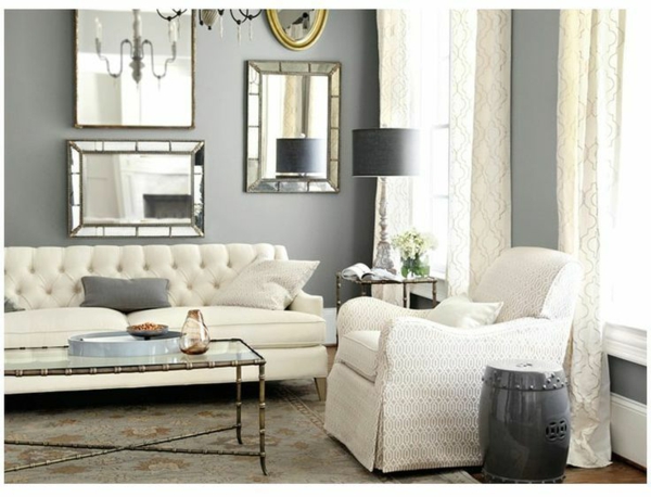 Wandfarbe Silber ist wie Licht innerhalb der Innendesigngestaltung