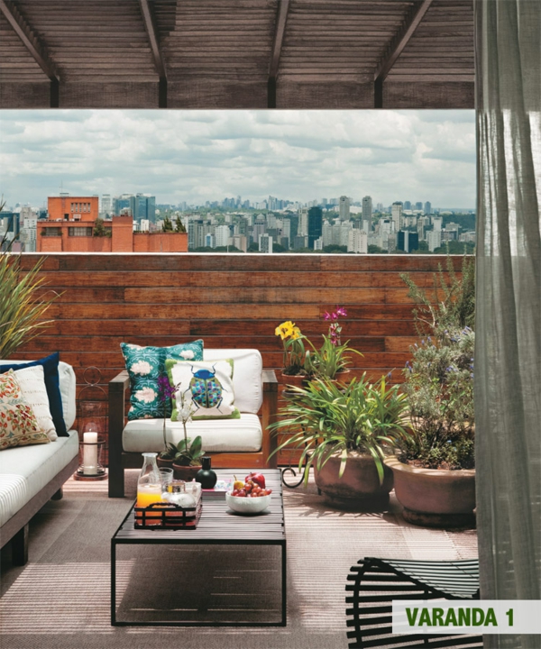 terrassengestaltung ideen balkon gestalten topfpflanzen lounge möbel holzterrasse
