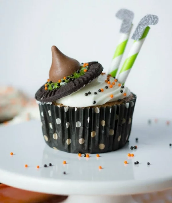 Grusel Muffins halloween gebäck hexen cupcakes backen