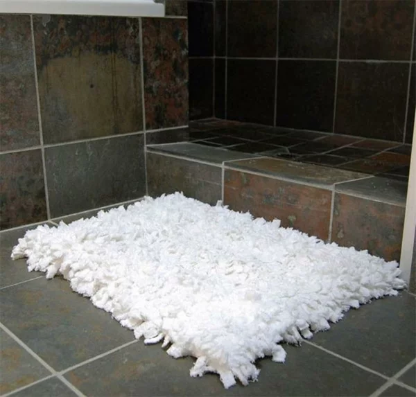 badematten badvorleger weiß kuschelweich badezimmer einrichten