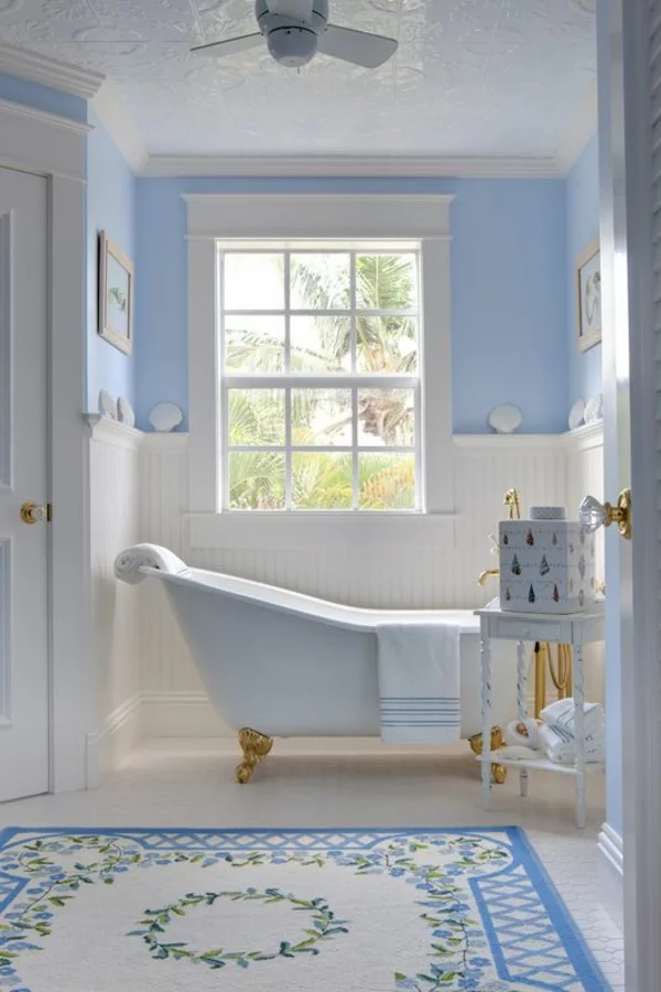 badmatten badeteppiche badvorleger blau wandfarbe