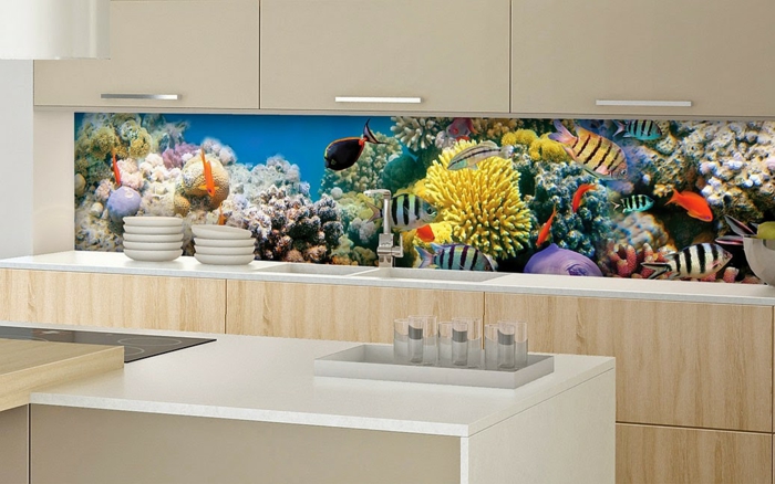 glasrückwand küche fische dekorativ