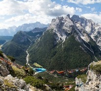 Würden Sie in einer Outdoor Hängematte über den Alpen schweben