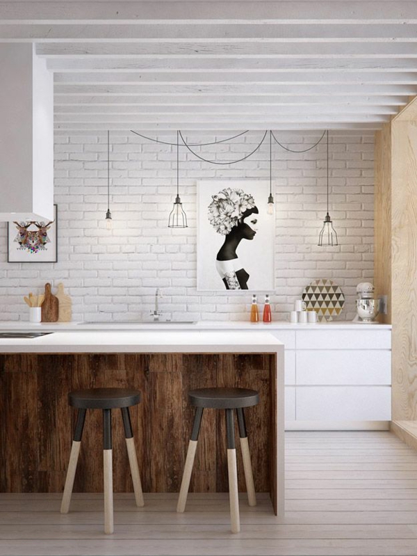 küche gestalten kücheninsel holzhocker skandinavisches design ziegelwand weiß wandgemälde