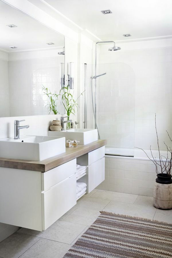 skandinavische möbel moderne badezimmer weiß holzfarbe glas