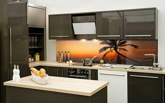 glasrückwand küche palmen strand leuchtend orange sonnenuntergang