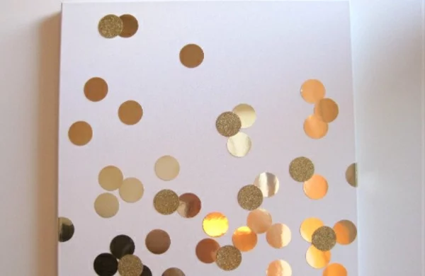 Leinwandbilder selber gestalten mit Goldkonfetti 