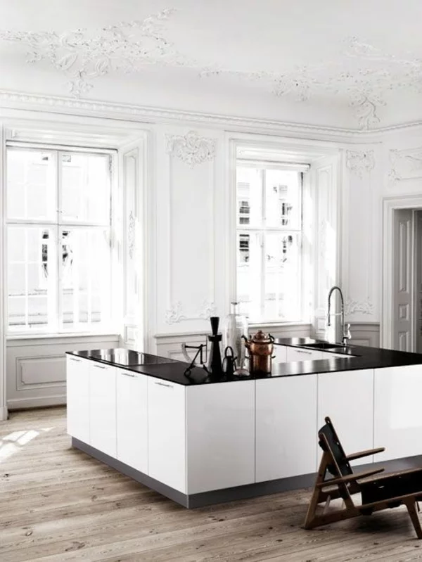 Moderne Küchen mit Kochinsel küchenblock freistehend weiß