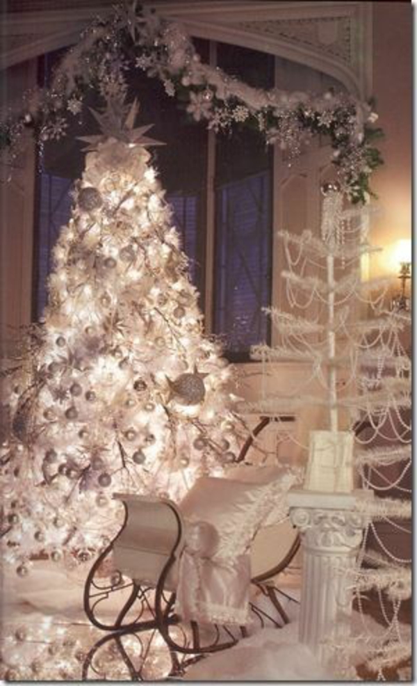 Weihnachtsbeleuchtung und LED Lichterketten für Innen weiß