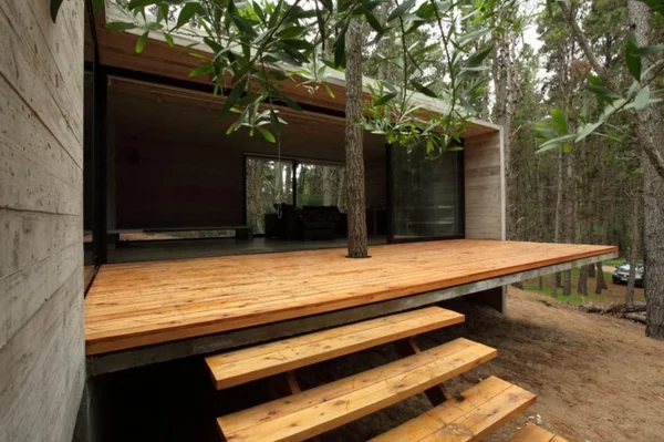 amerikanisches holzhaus mit vorbau holzdielen veranda selber bauen